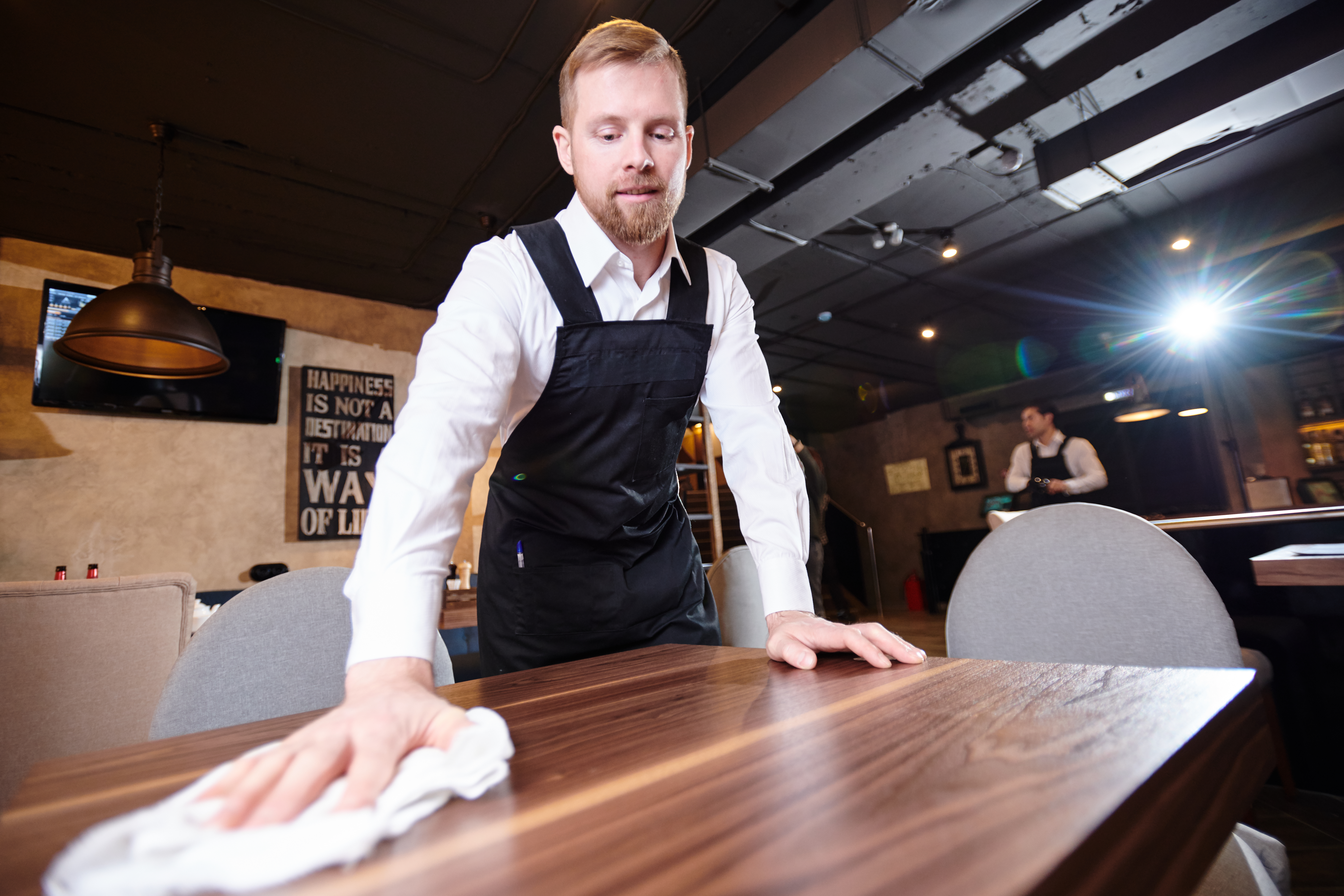 Cleaning Restaurants At Night :Enhancing The Restaurant Experience